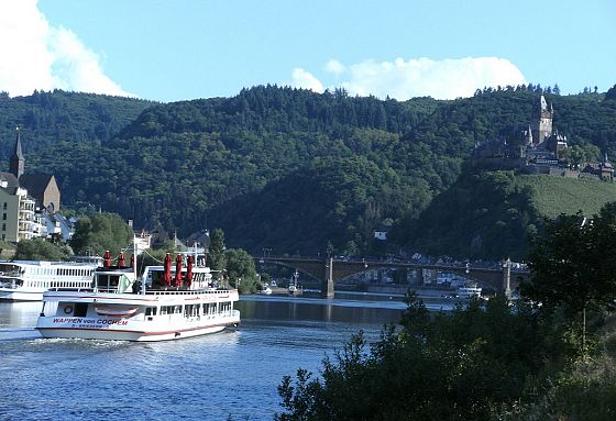 Schiffstouren auf der Mosel
