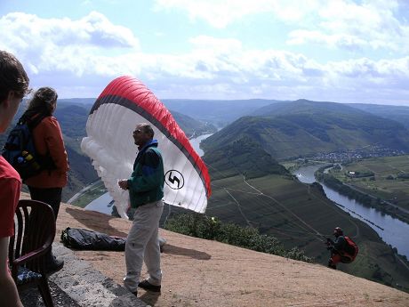 Paragliding am Calmont