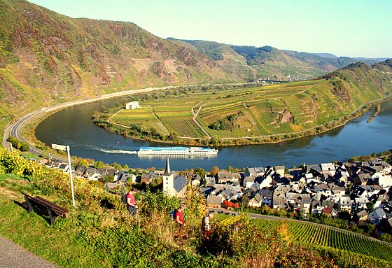Moselschleife bei Bremm